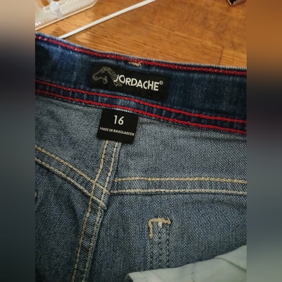 Jordache Blue Denim Kids Shorts with Star Sequined Patch Size 16 - Picture 7 of 8